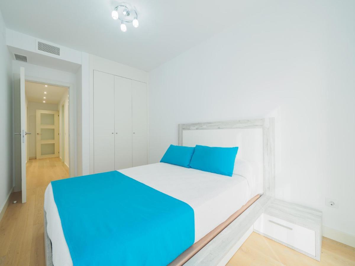 Апартаменти Cubo'S Sea View Pacifico Street & Free Parking Малага Екстер'єр фото