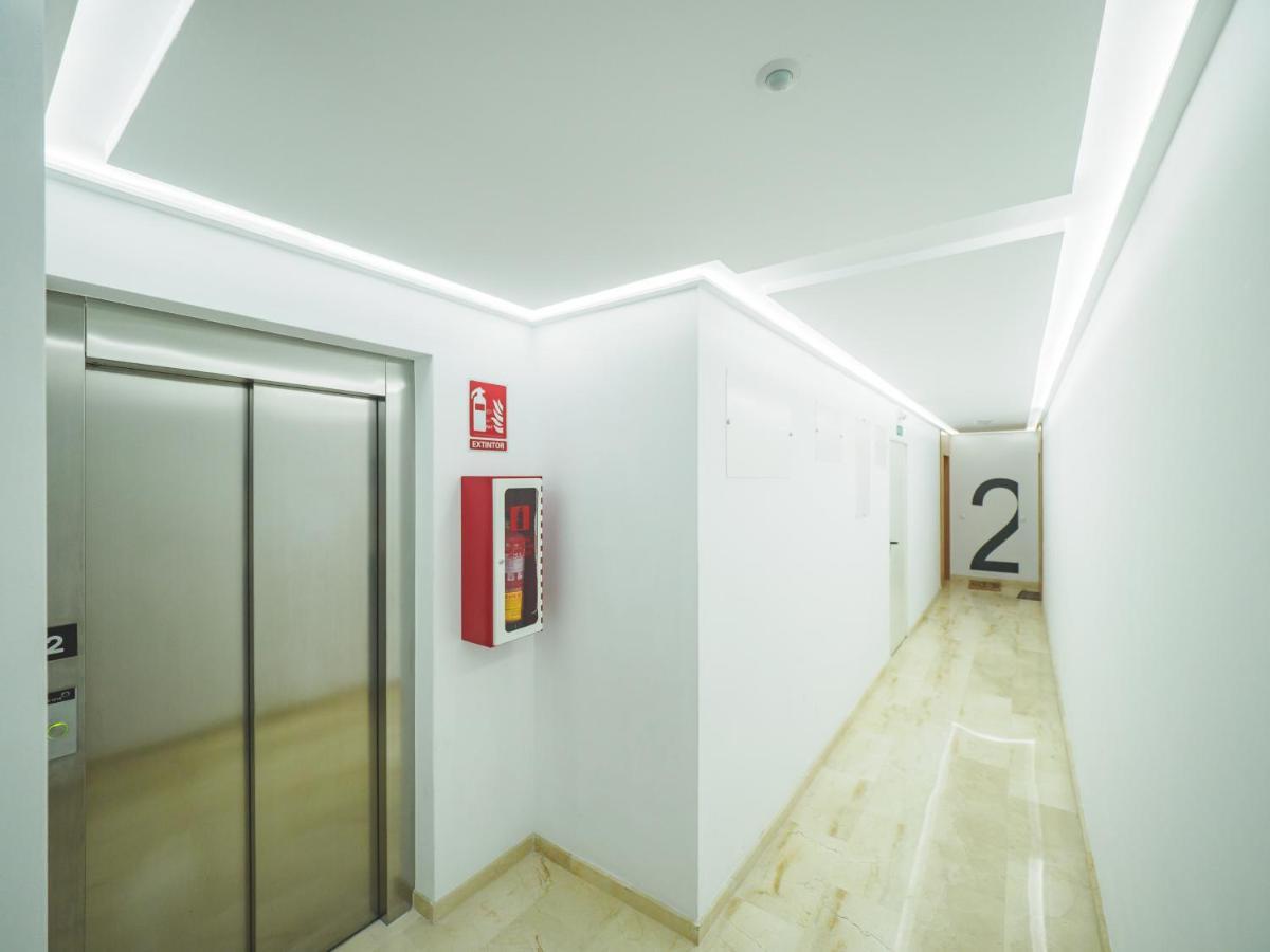 Апартаменти Cubo'S Sea View Pacifico Street & Free Parking Малага Екстер'єр фото