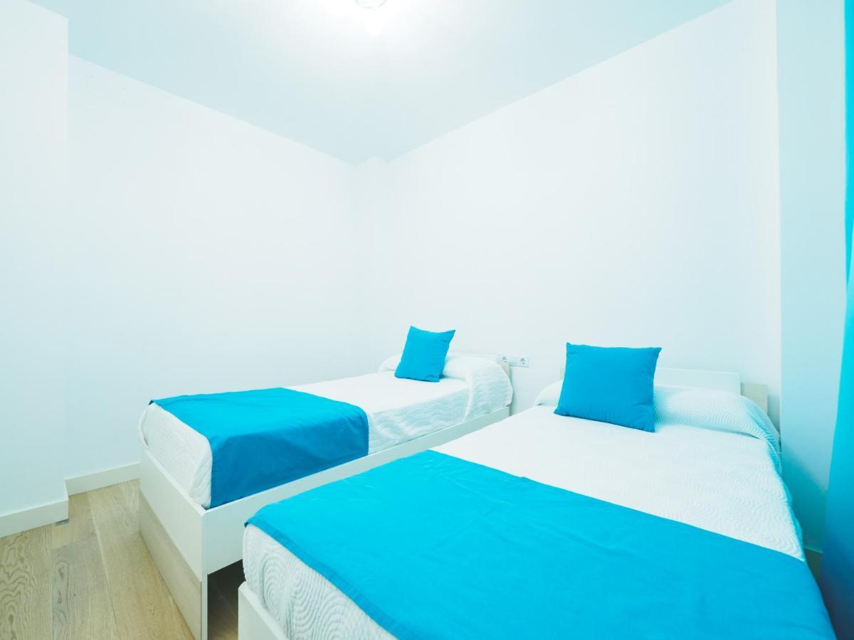 Апартаменти Cubo'S Sea View Pacifico Street & Free Parking Малага Екстер'єр фото